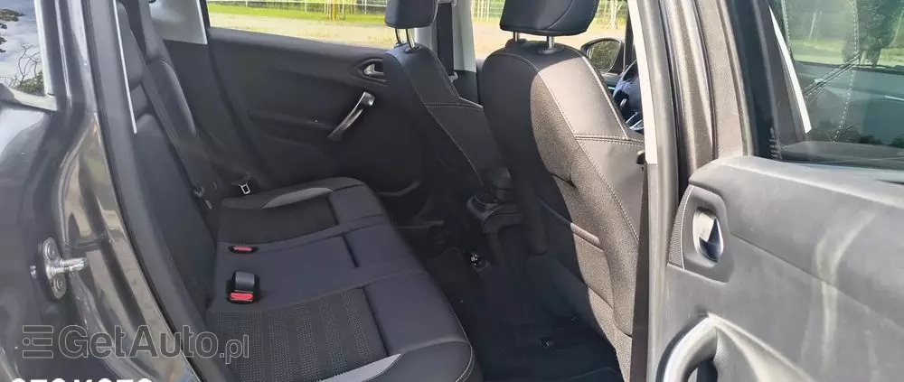 PEUGEOT 2008 1.2 Pure Tech Allure S&S