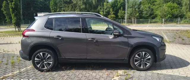 PEUGEOT 2008 1.2 Pure Tech Allure S&S