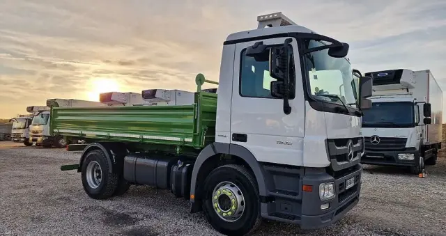 MERCEDES-BENZ Actros 1832 v6 Kiper wywrotka 4x2 Klima zaczep blokada 