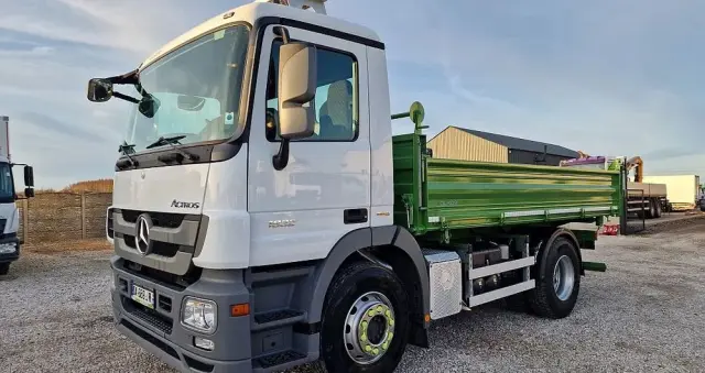 MERCEDES-BENZ Actros 1832 v6 Kiper wywrotka 4x2 Klima zaczep blokada 