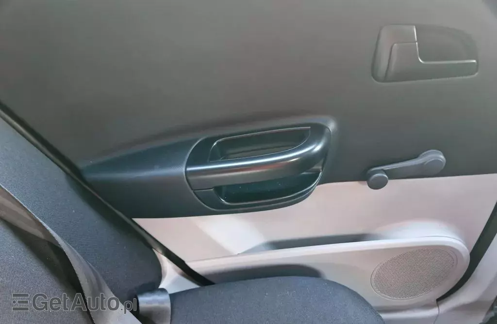 KIA Ceed 1.4 CVVT (109 KM)