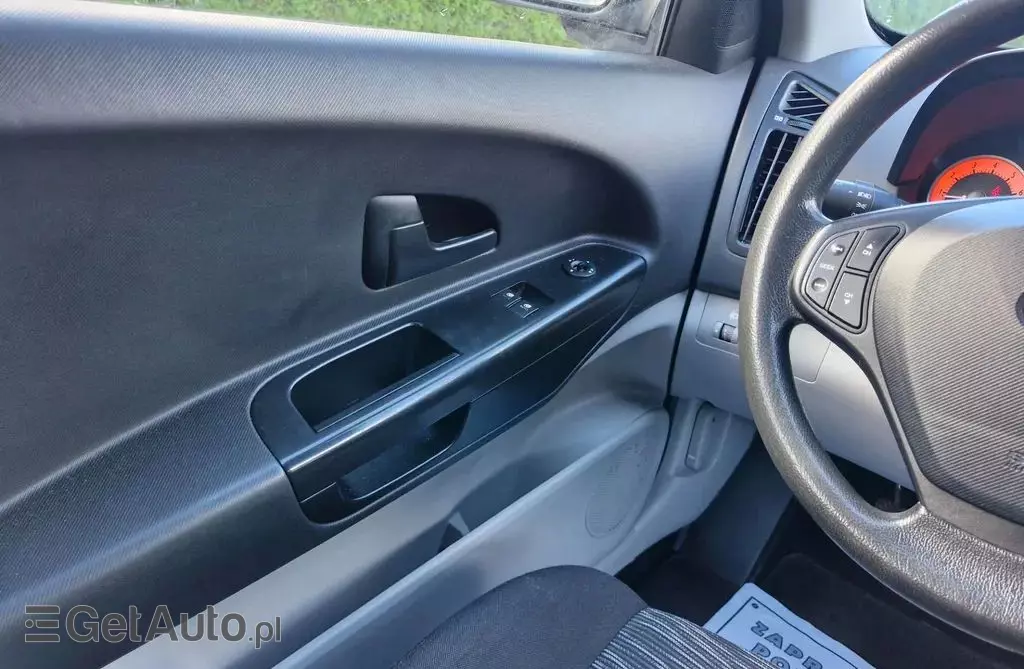 KIA Ceed 1.4 CVVT (109 KM)