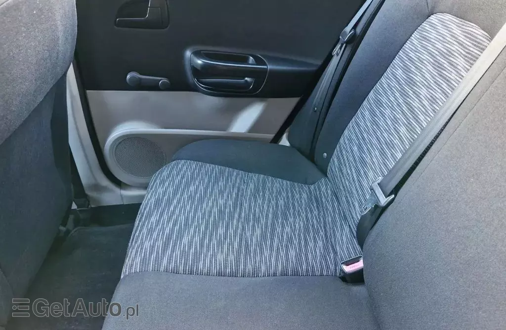 KIA Ceed 1.4 CVVT (109 KM)