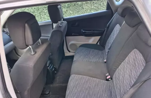 KIA Ceed 1.4 CVVT (109 KM)