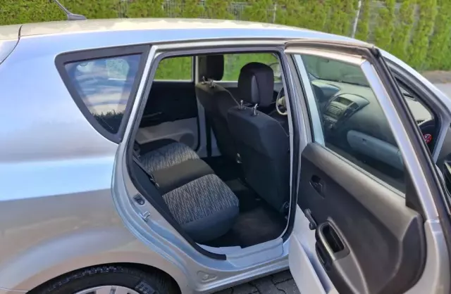 KIA Ceed 1.4 CVVT (109 KM)