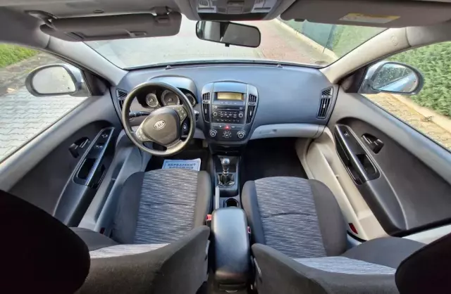 KIA Ceed 1.4 CVVT (109 KM)