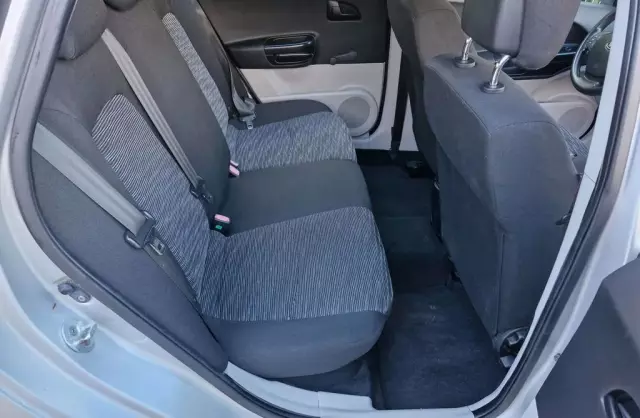 KIA Ceed 1.4 CVVT (109 KM)