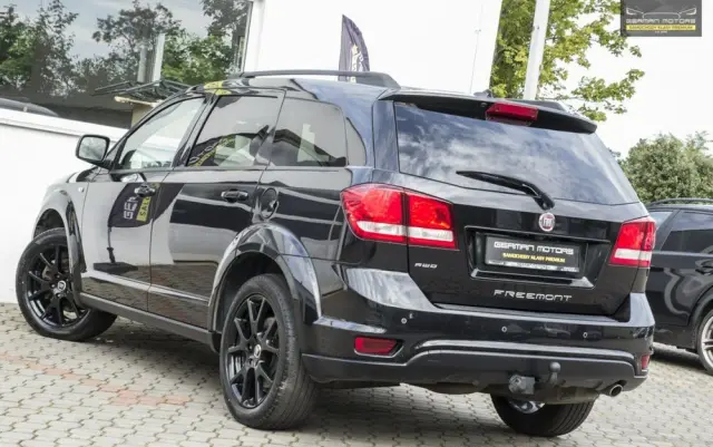 FIAT Freemont 2.0 Multijet Black Code AWD