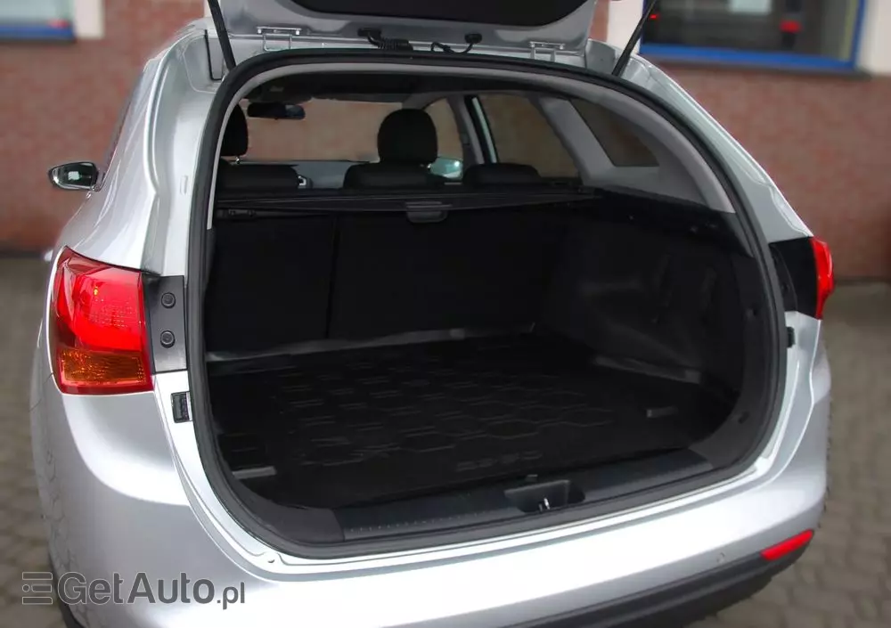 KIA Ceed Cee'd 1.6 GDI Smart Plus