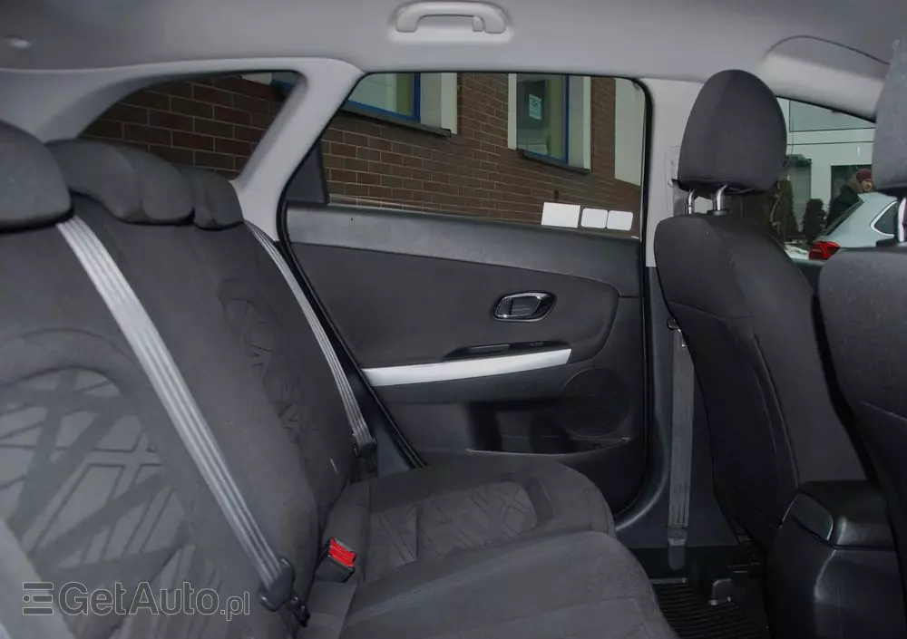 KIA Ceed Cee'd 1.6 GDI Smart Plus