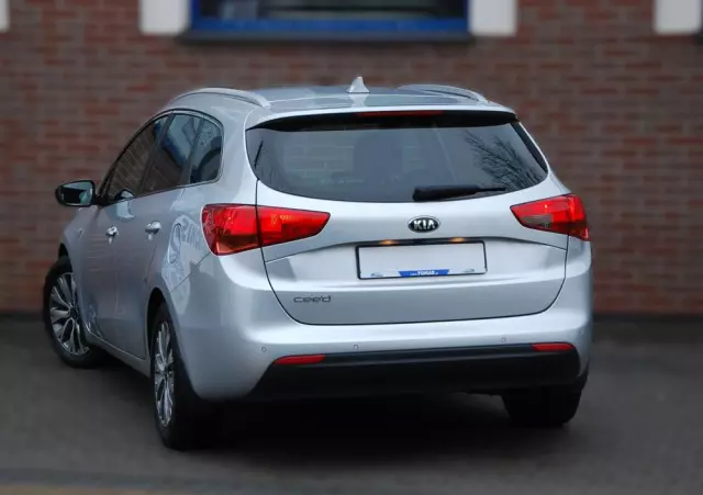 KIA Ceed Cee'd 1.6 GDI Smart Plus