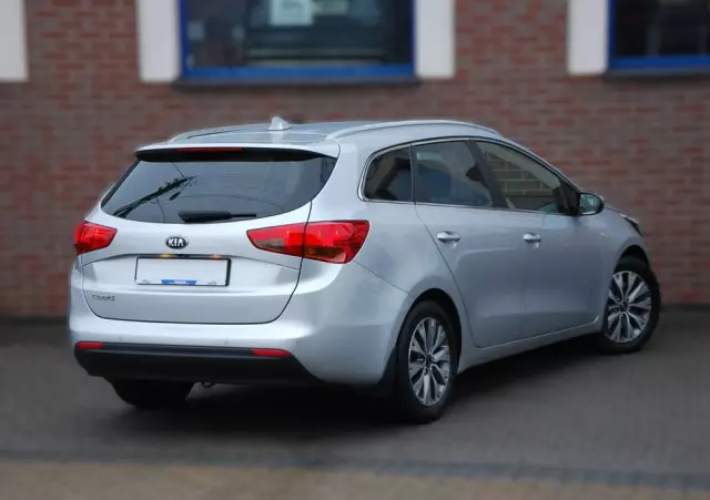 KIA Ceed Cee'd 1.6 GDI Smart Plus