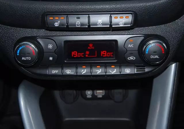 KIA Ceed Cee'd 1.6 GDI Smart Plus