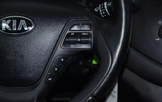 KIA Ceed Cee'd 1.6 GDI Smart Plus