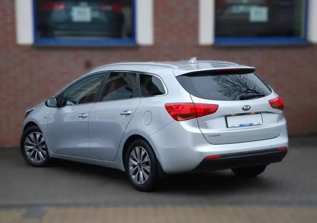 KIA Ceed Cee'd 1.6 GDI Smart Plus