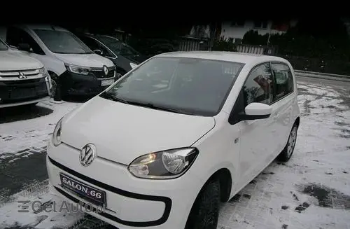 VOLKSWAGEN Up! 