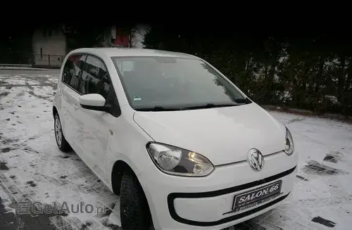 VOLKSWAGEN Up! 