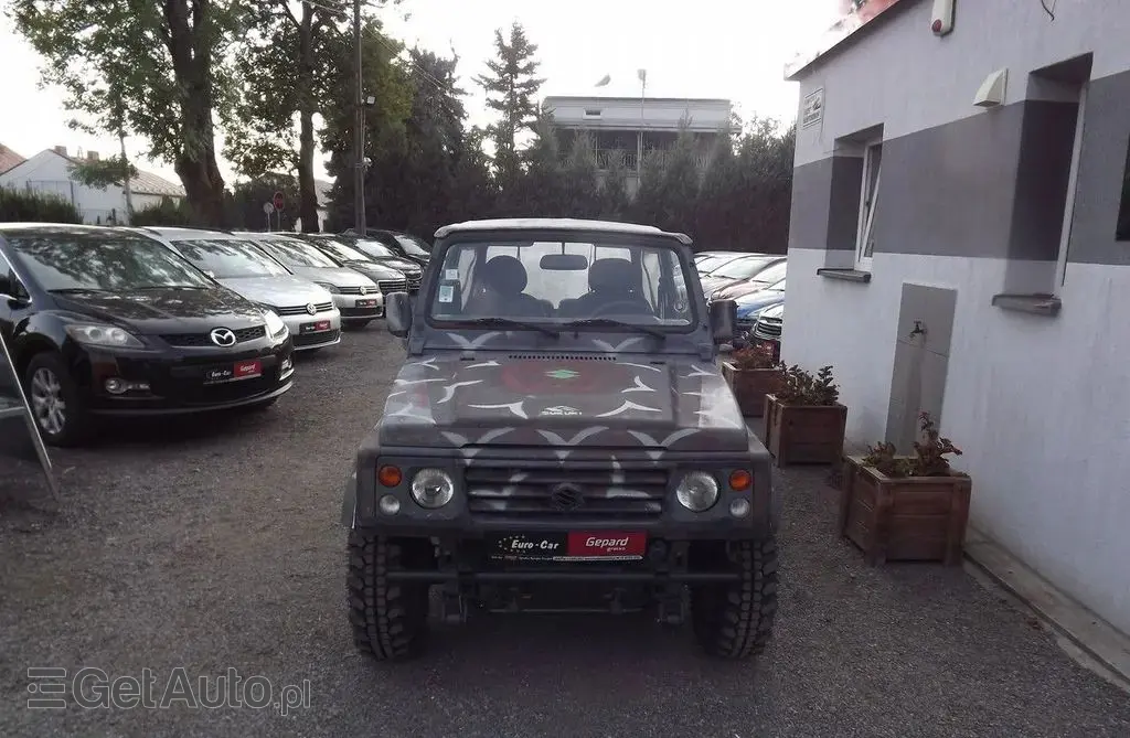 SUZUKI Samurai 