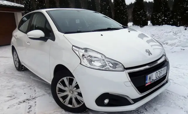 PEUGEOT 208 1.2 PureTech Active