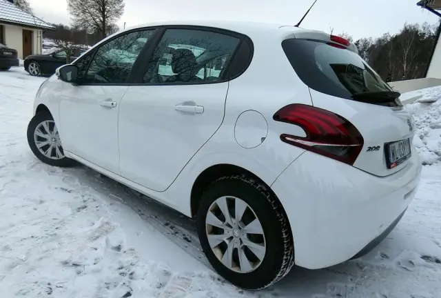 PEUGEOT 208 1.2 PureTech Active