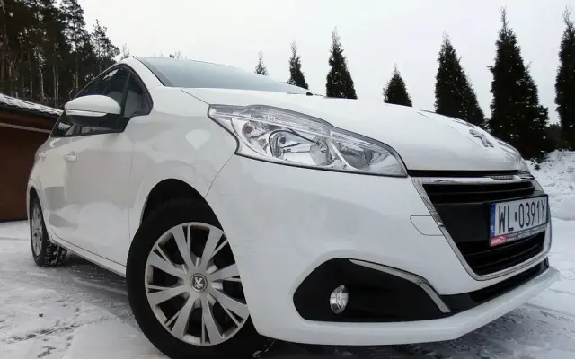 PEUGEOT 208 1.2 PureTech Active