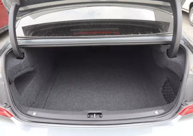 VOLVO S90 D5 AWD Momentum