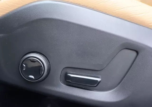 VOLVO S90 D5 AWD Momentum