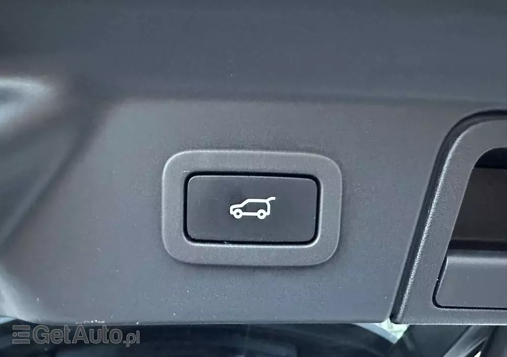 LAND ROVER Range Rover Velar 2.0 D200 mHEV R-Dynamic S