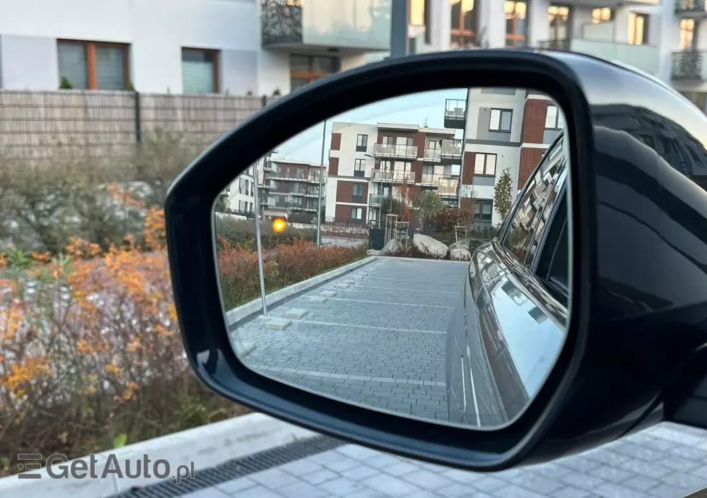 LAND ROVER Range Rover Velar 2.0 D200 mHEV R-Dynamic S