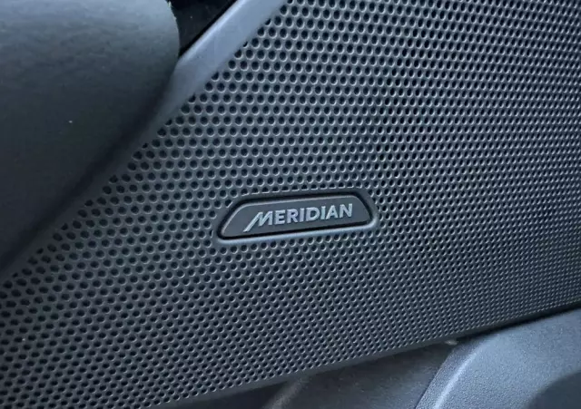 LAND ROVER Range Rover Velar 2.0 D200 mHEV R-Dynamic S