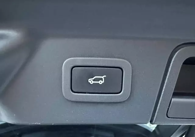 LAND ROVER Range Rover Velar 2.0 D200 mHEV R-Dynamic S