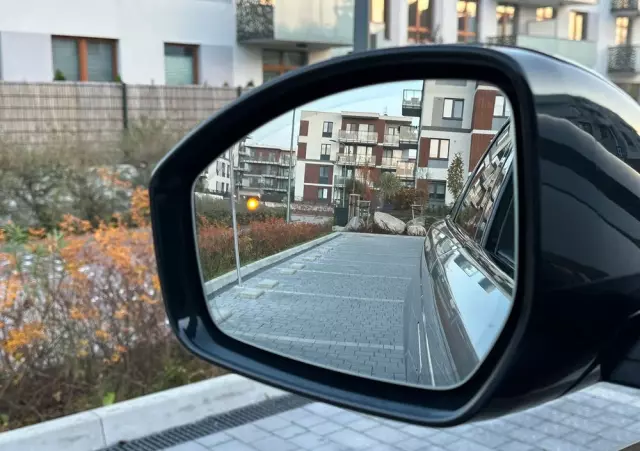 LAND ROVER Range Rover Velar 2.0 D200 mHEV R-Dynamic S