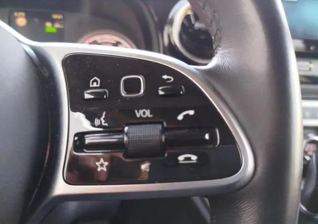 MERCEDES-BENZ EQT 45kWh Progressive