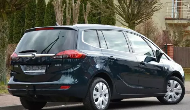 OPEL Zafira 