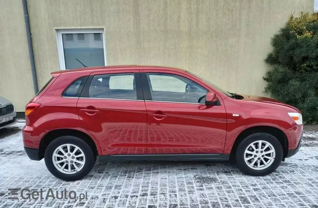 MITSUBISHI ASX 