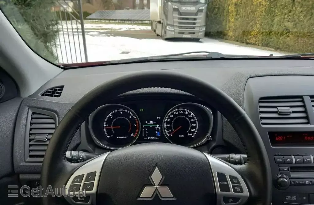 MITSUBISHI ASX 