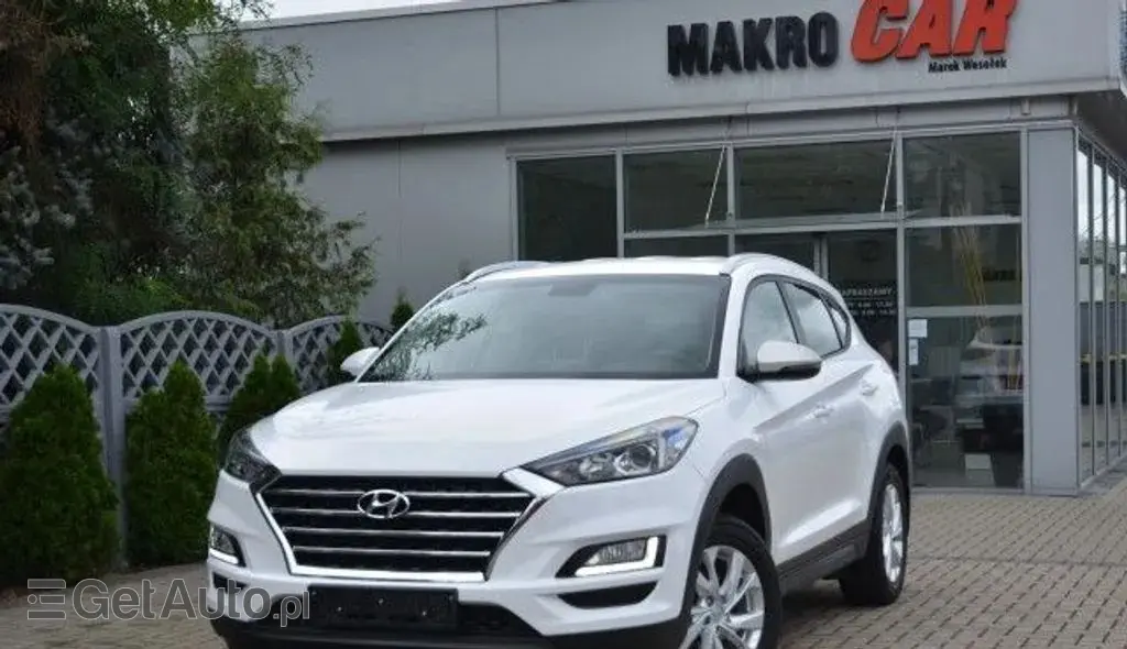 HYUNDAI Tucson 