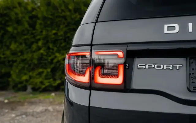 LAND ROVER Discovery Sport D165 Dynamic SE