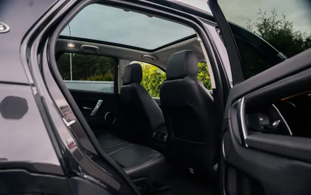 LAND ROVER Discovery Sport D165 Dynamic SE