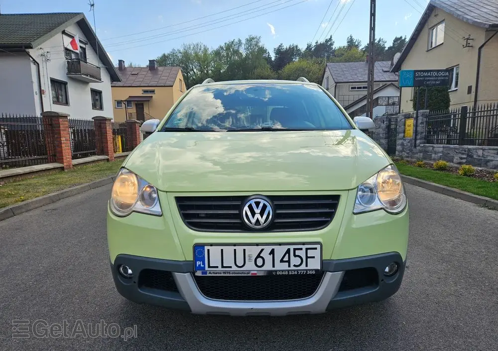 VOLKSWAGEN Polo Cross 