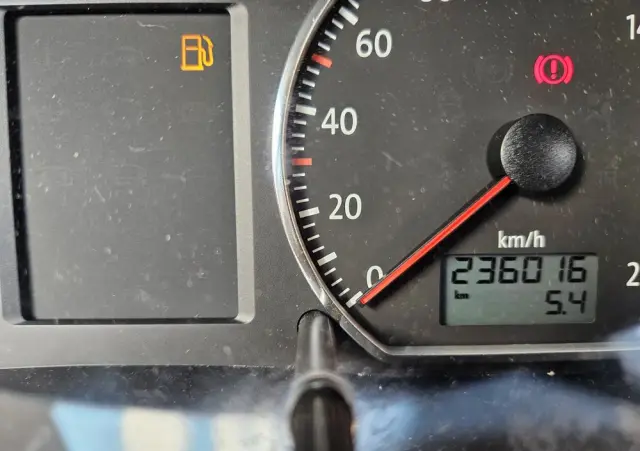 VOLKSWAGEN Polo Cross 