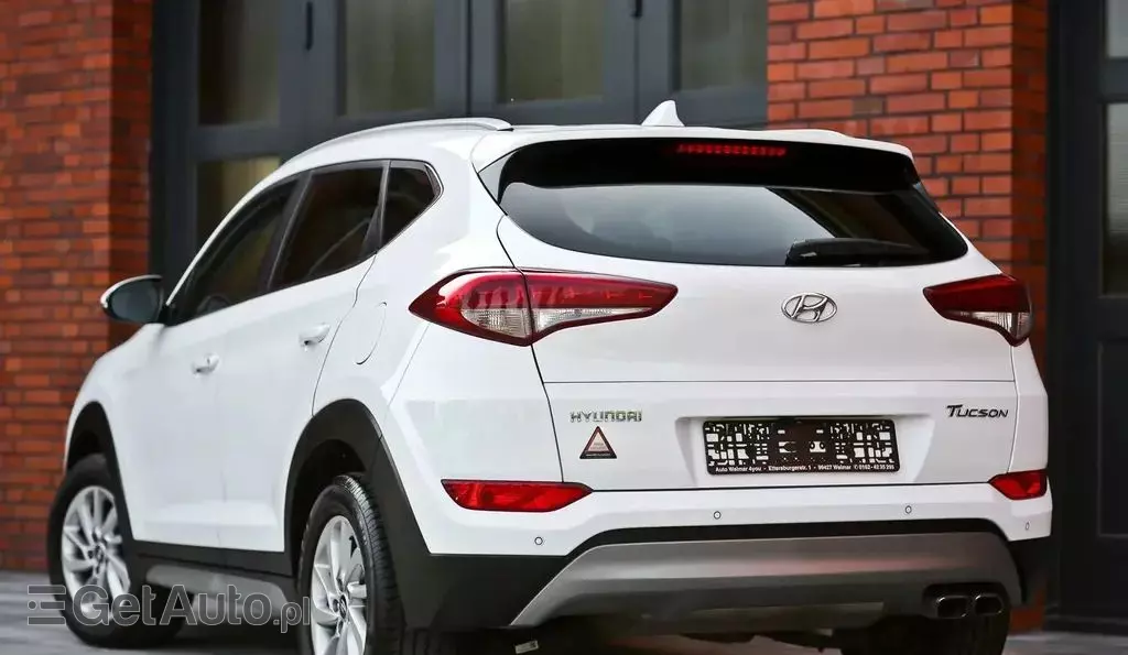 HYUNDAI Tucson 