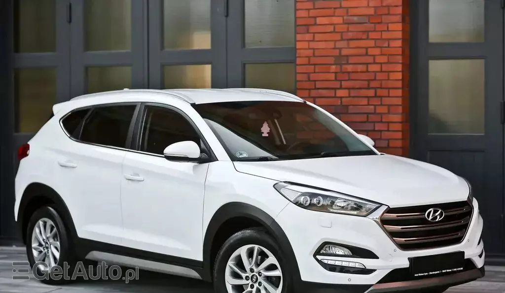 HYUNDAI Tucson 