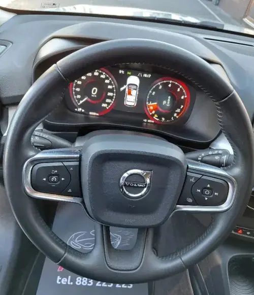 VOLVO Xc 40 