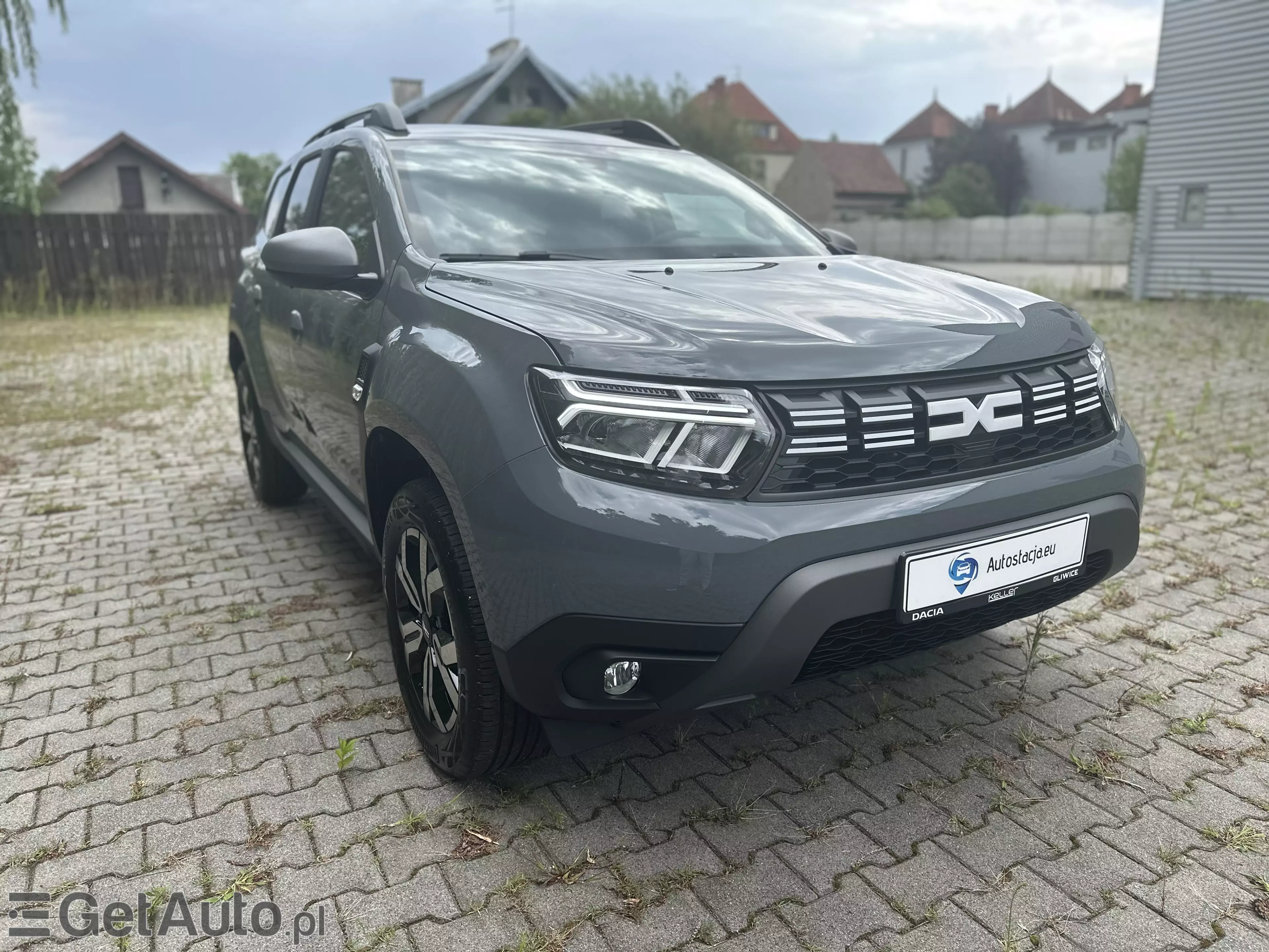 DACIA Duster Journey