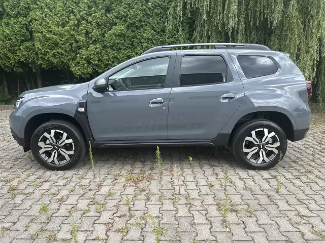 DACIA Duster Journey