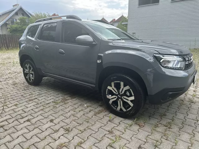 DACIA Duster Journey