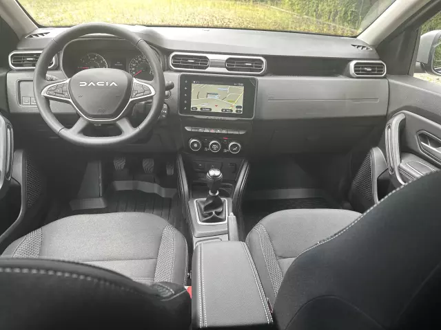 DACIA Duster Journey