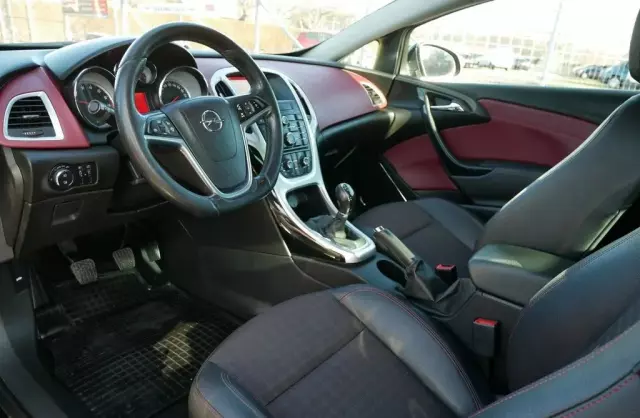 OPEL Astra 