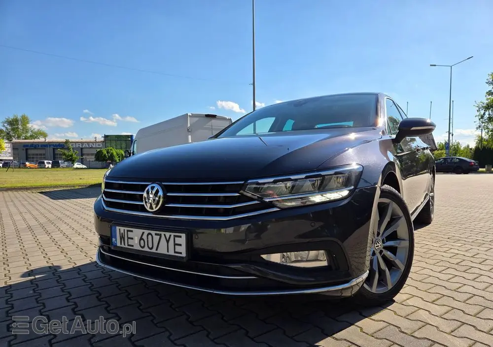 VOLKSWAGEN Passat 2.0 TSI Elegance DSG